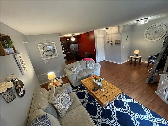3rd image of 3417 Country Stone Manor Dr APT F