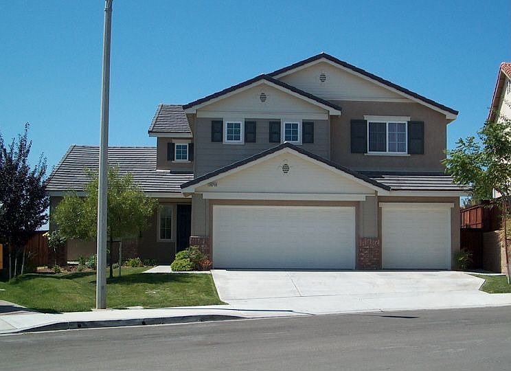 1st image of 30719 Hillcrest Dr