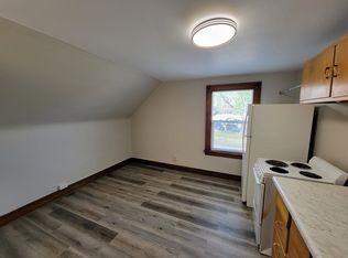 2214 Merner Ave, Cedar Falls, IA 50613