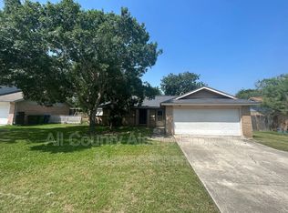 13527 Larkbrook St, San Antonio, TX 78233