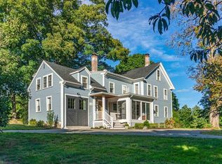 27 Prospect St, Topsfield, MA 01983