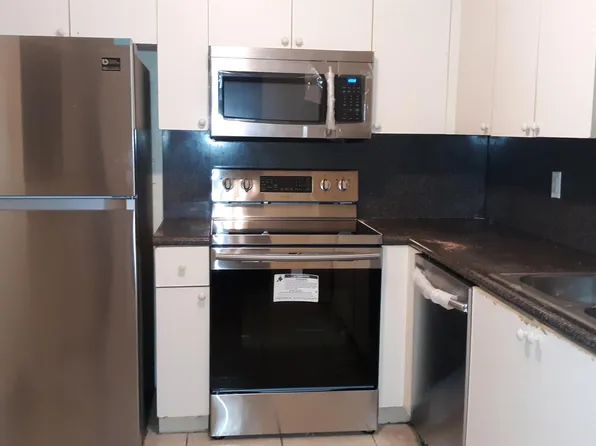 4205 N University Dr, Sunrise, FL 33351