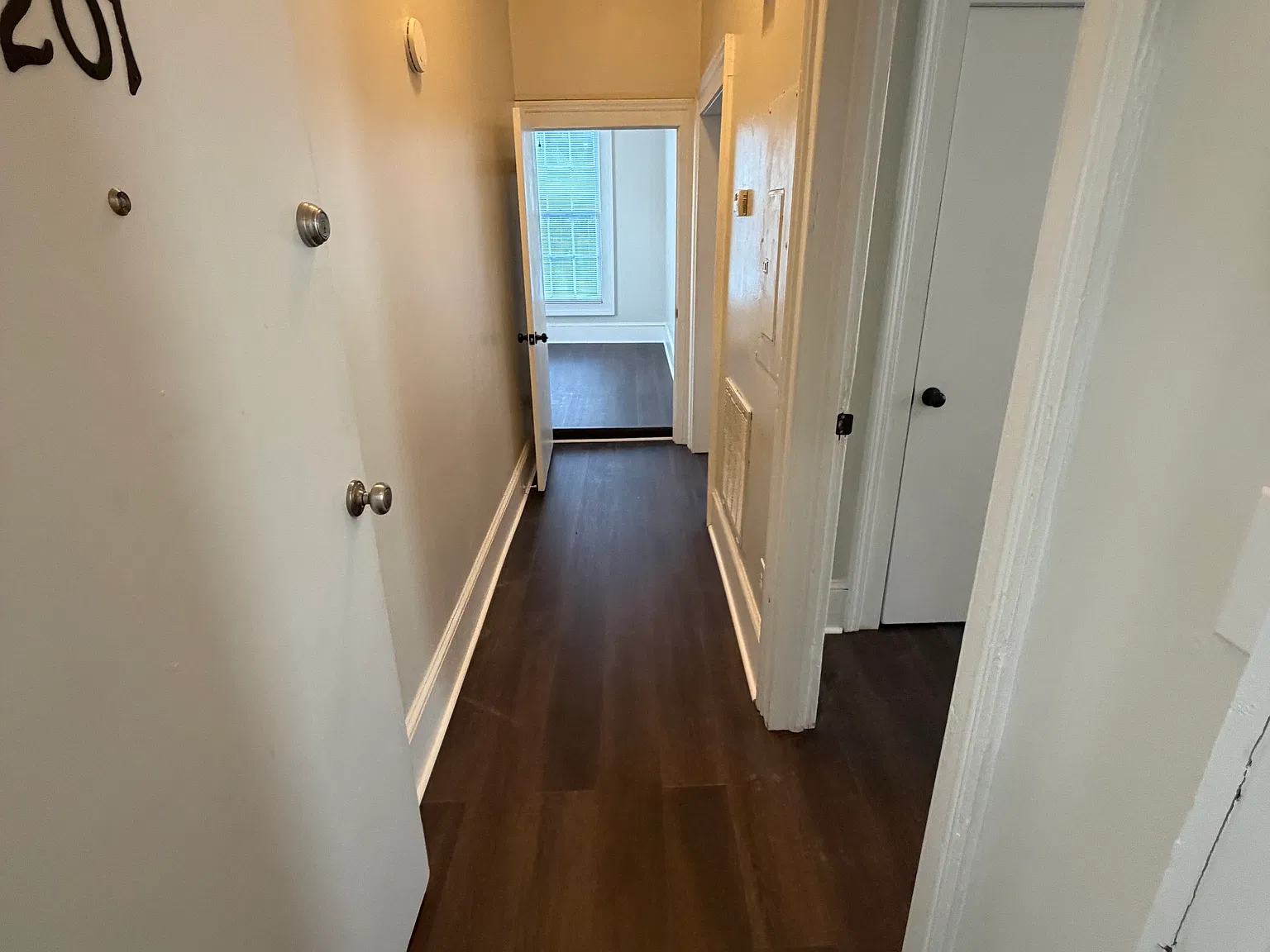 2 bed, 600 sqft, $850 — Photo 3