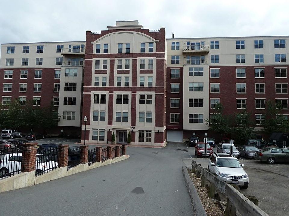 1st image of 70 Washington St Unit 201