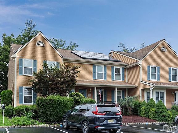 4th image of 105 Buttonwood Dr