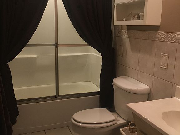 5th image of 106 Duelk Ave