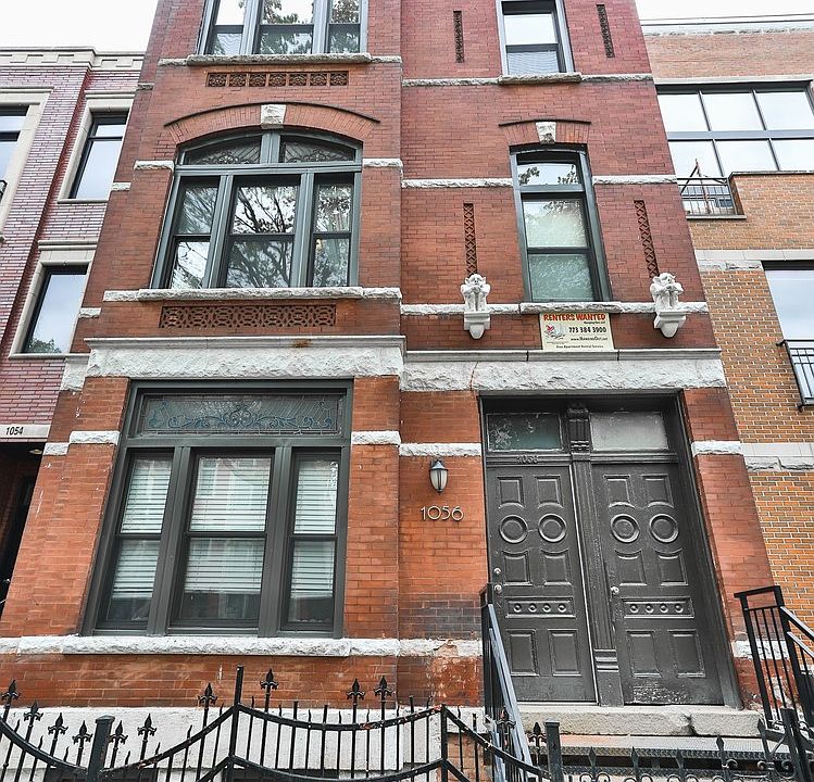 1st image of 1056 N Hermitage Ave APT 2F