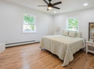 101 Liberty Ave, Lindenhurst, NY 11757