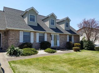 101 Robin Dr, Larksville, PA 18704