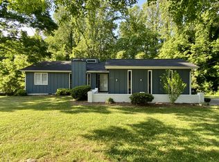3827 Cavalier Dr, Winston Salem, NC 27104