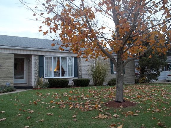 2nd image of 371 McKell St