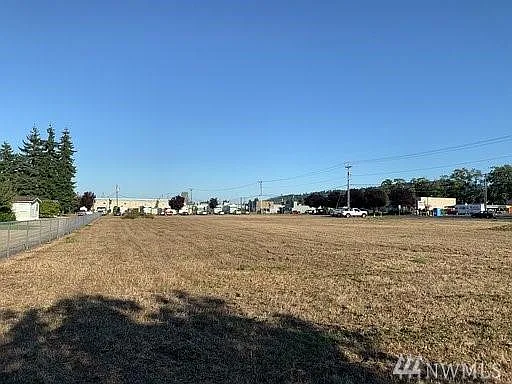 Brackett Rd photo 1