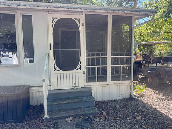 3rd image of 296 Baxter Lake Drive