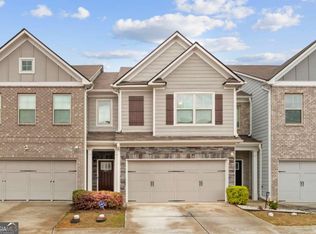 7653 Castle Ave, Fairburn, GA 30213