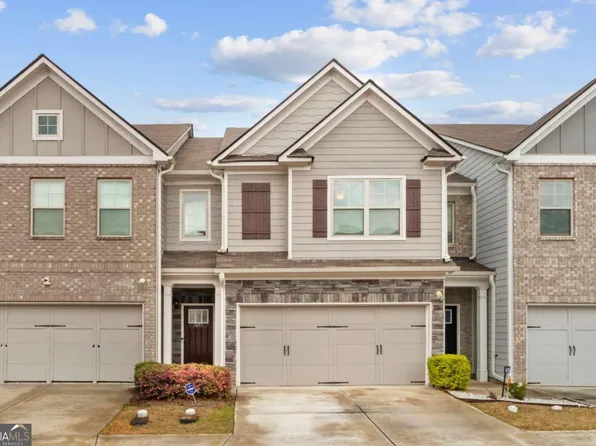 7653 Castle Ave, Fairburn, GA 30213
