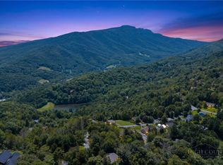 987 Alpine Drive, Seven Devils, NC 28604