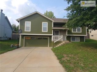 19608 E 9th St S, Independence, MO 64056