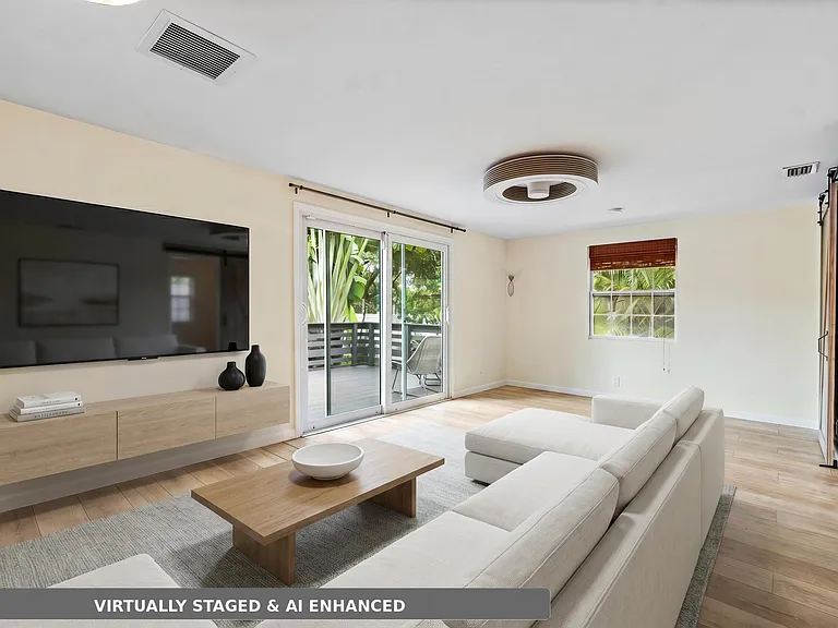 353 E Lakewood Rd — Photo 22