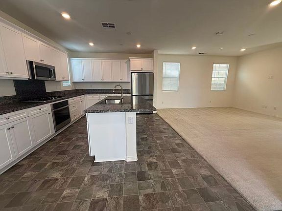 4th image of 16725 Stags Leap Ln
