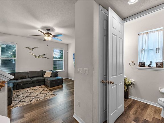 5th image of 7428 Azalea Cove Cir