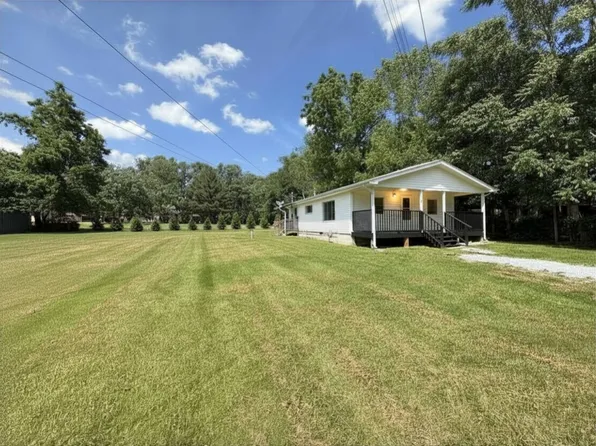 2391 Buffalo Rd, Oneida, TN 37841