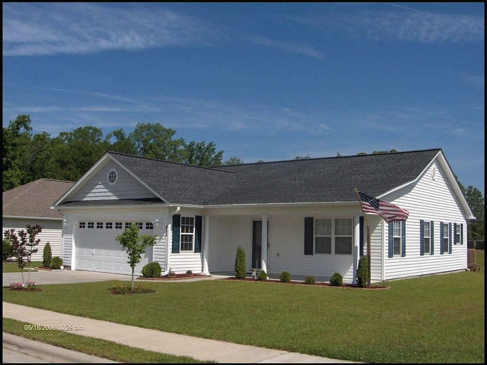 1st image of 120 Sellhorn Blvd
