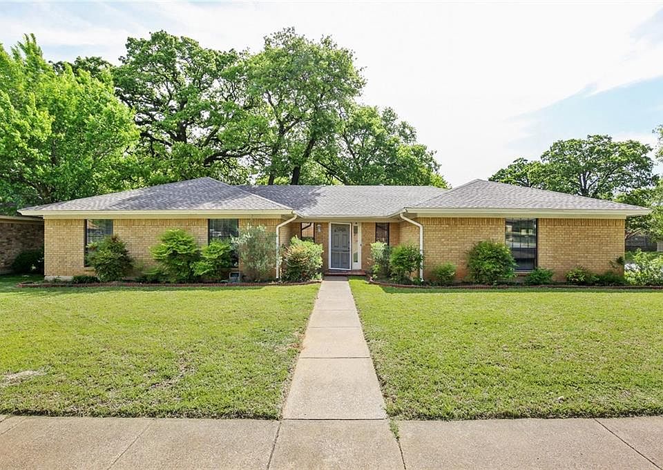 1st image of 3305 Western Bluff Ct