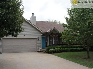 404 Myrtle Ave, Belton, MO 64012