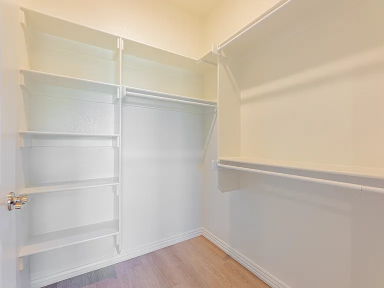 1403 SW Casuarina Dr #1 — Photo 15