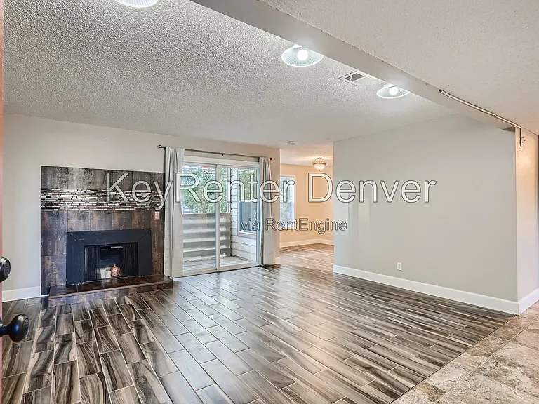 7665 E Eastman Ave #201-C — Photo 5