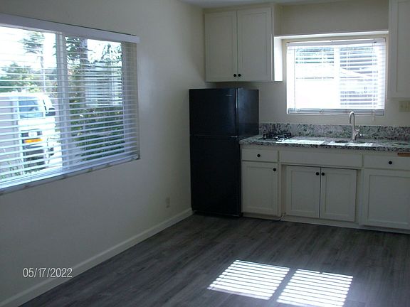 2nd image of 501-505 N D St #505D