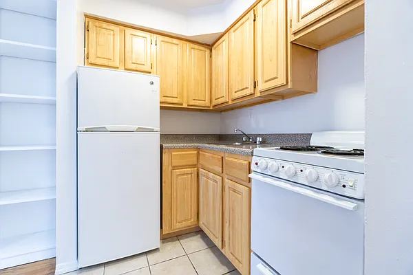 Rented by Compass | media 3