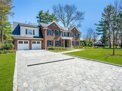 379 Abbey Road, Manhasset, NY, 11030