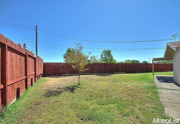 3rd image of 6049 Anthony Dr