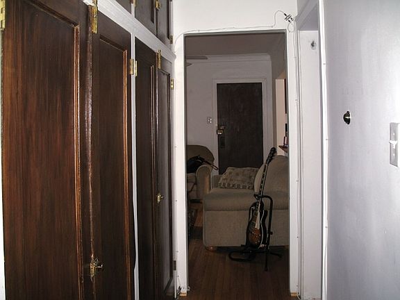 5th image of 921-29 W Oakdale Ave #925-1E