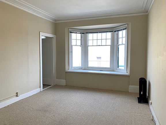 3rd image of 1600 California St APT 42