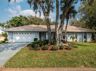 424 Lemonwood Dr, Englewood, FL 34223