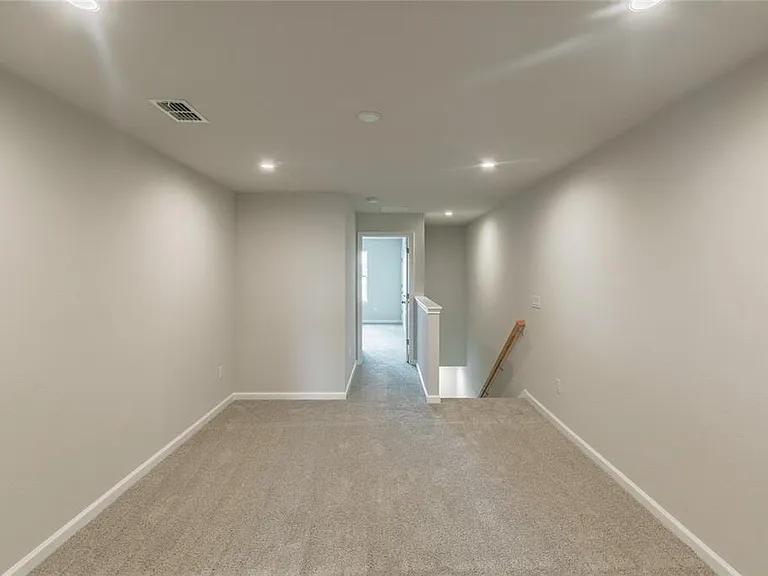 19309 Blue Pond Dr — Photo 15
