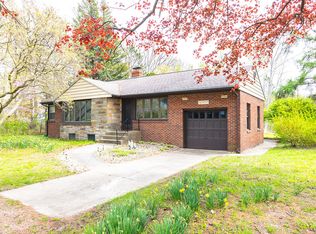 1359 Bell Ave, New Buffalo, MI 49117