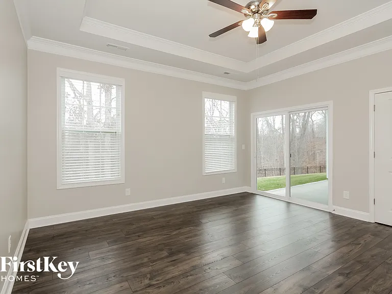 195 Hanks Bluff Dr — Photo 9