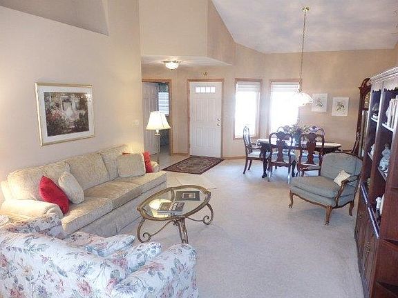 4th image of 7001 Waxwing Cir