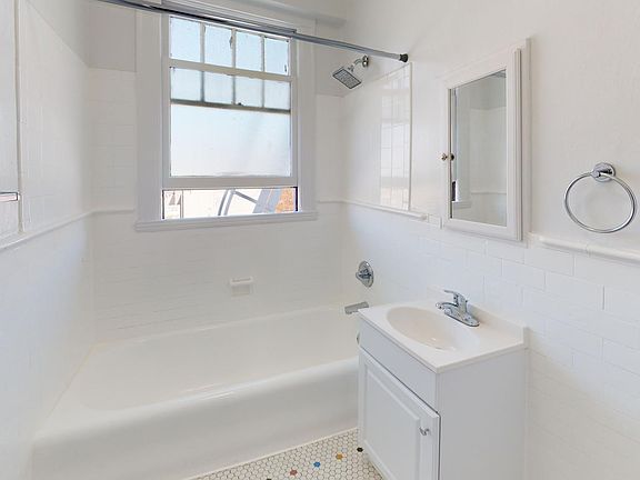 5th image of 1290 Grove St #406