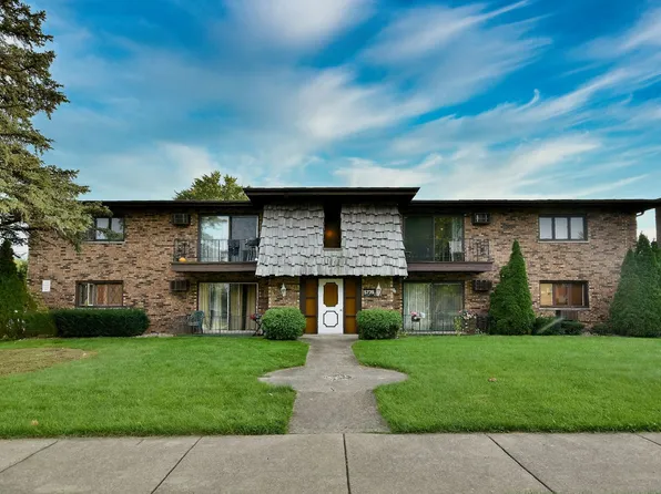 5739 129th St APT 2C, Crestwood, IL 60418