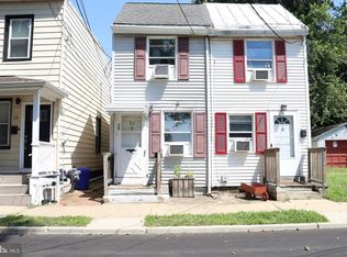 15 West St, Bordentown, NJ 08505