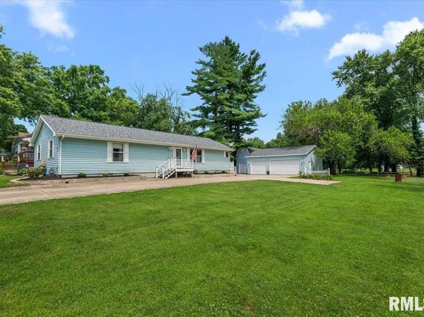217 E Mill St, Rochester, IL 62563