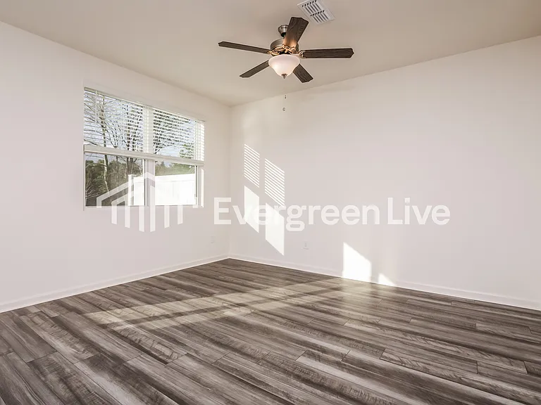 1408 Solace Way — Photo 2