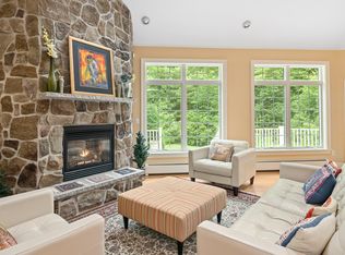 12 Fox Run, Kennebunk, ME 04043