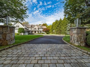 6 Cob Dr, Westport, CT 06880