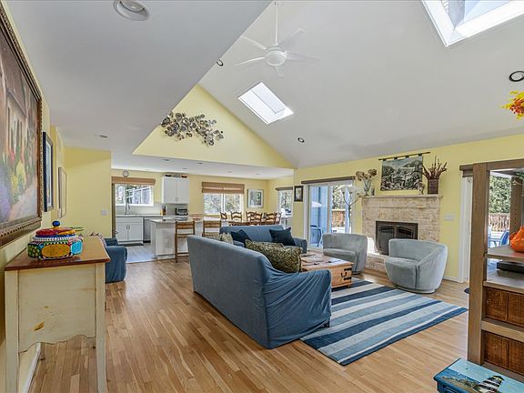 5th image of 9 Cedarfield Ln