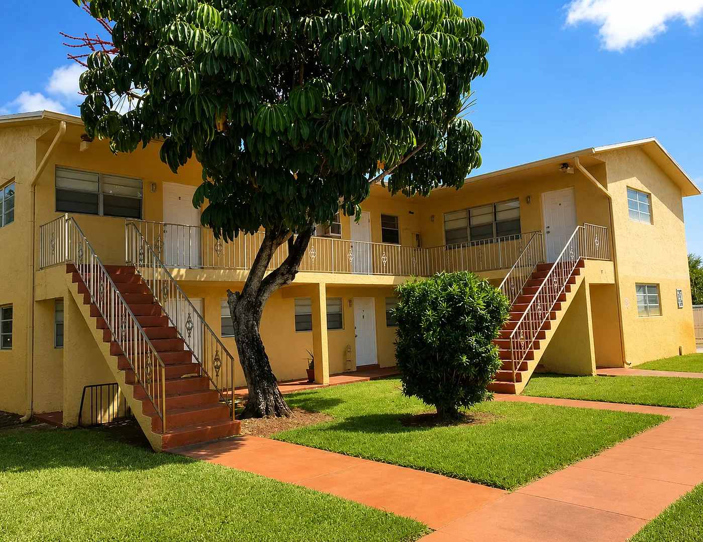 471 Sunshine Dr. — Photo 1